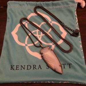 Kendra Scott Jewelry - Kendra Scott Kimmy Necklace Kendra Scott Jewelry - Kendra Scott Kimmy Necklace